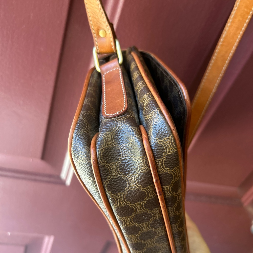 Celine Brown Patterned crossed body - Picture 13 of 16